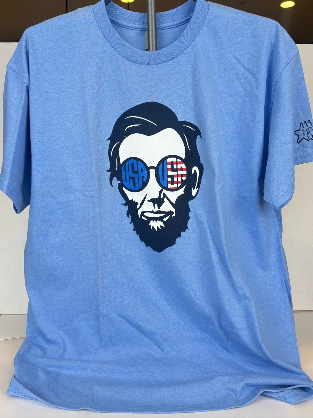 NWT School Tours of America "Honest Abe" Patriotic Graphic Tee